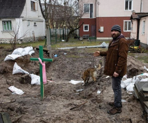 Ukraine phát hiện 410 thi thể gần Kiev, Nga yêu cầu Hội đồng Bảo an họp khẩn