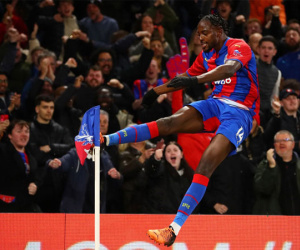 Thua tan nát Crystal Palace, Arsenal lỡ cơ hội đòi lại vị trí thứ 4
