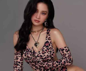 Jun Vũ hóa nàng báo gợi cảm với đồ tắm, xem hậu trường mới bất ngờ