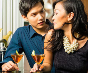 Trai đẹp khóc nghẹn vì cái kết chẳng thể ngờ cho 'mối tình' với bà chủ giàu có hơn 17 tuổi