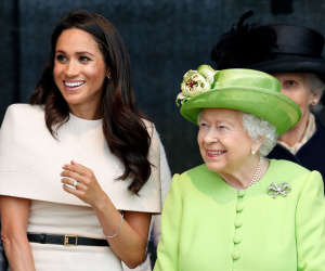 Meghan Markle từng được Nữ hoàng yêu mến vô cùng, nhưng nhanh chóng bị 'thât sủng' vì một lý do