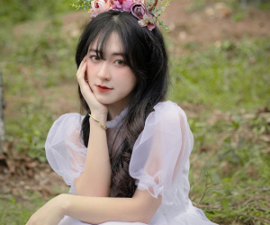 Nữ sinh Quảng Bình hút mọi ánh nhìn nhờ sắc vóc như búp bê