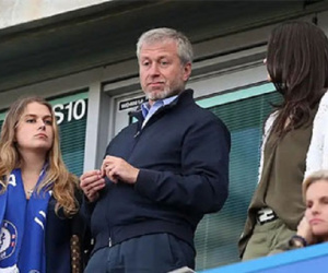 Abramovich 'nghèo đi trông thấy' so với các đối tác muốn mua Chelsea