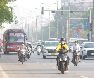 Đường phố Hà Nội thông thoáng trong ngày đầu nghỉ lễ Giỗ Tổ Hùng Vương
