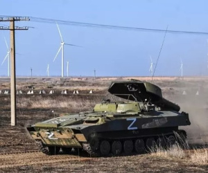 Nga dồn quân về Donbass, Ukraine muốn quốc tế mạnh tay hơn