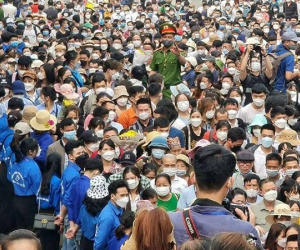 Nửa triệu du khách về Đền Hùng trong ngày Giỗ Tổ Hùng Vương