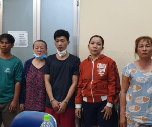 Vụ trói người cướp 2 tỷ đồng tại TPHCM: Vở kịch vụng về của bà giúp việc