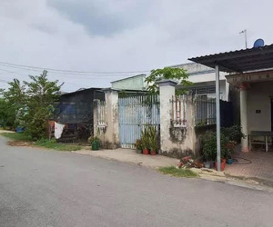 Vụ bé gái 7 tuổi nghi bị bạo hành tử vong: Người mẹ khai gì?