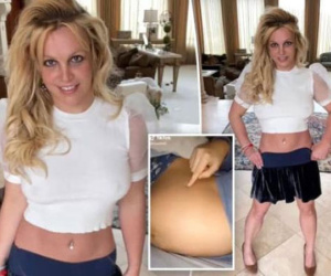 'Công chúa nhạc pop' Britney Spears thông báo đang mang thai ở tuổi 41 dù chưa kết hôn