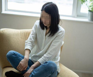 Chiếc thẻ từ rơi ra từ túi quần hé lộ bí mật đáng sợ của chồng