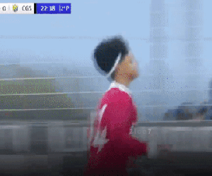 Con trai Ronaldo gây bão khi ghi bàn cho MU và ăn mừng 'siuuuu' giống hệt bố