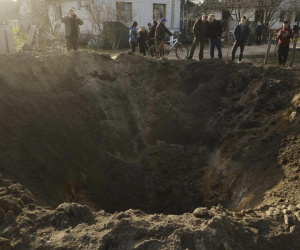 Nga dùng vũ khí mới, tấn công mạnh Mariupol và Kiev
