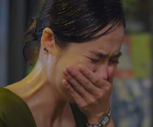 Thương ngày nắng về: Ekip úp mở cái kết bi thảm, Trang đọc nhật ký của mẹ, tha thứ khi bà Nhung đã qua đời