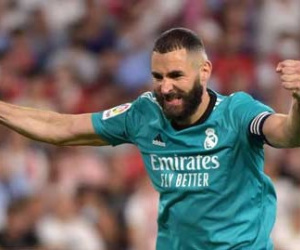 Ngược dòng khó tin trước Sevilla, Real tiến sát đến ngôi vô địch