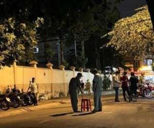 Truy tìm thanh niên đến nhà chơi, đâm chết bạn rồi bỏ trốn ở TP HCM