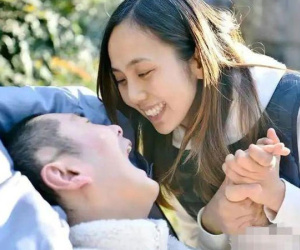 Cô gái bán nhà, chăm sóc bạn trai sống thực vật suốt 5 năm