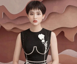 Giữa lúc Hiền Hồ xin lỗi, một sao nữ Vbiz ám chỉ: 'Giật chồng thì vác thân đến gặp vợ con người ta ấy'