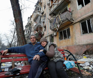 Ảnh: Cuộc sống hàng ngày trong chiến sự của người dân Ukraine