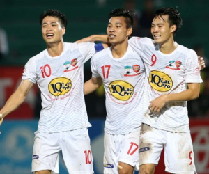 Sao nhà bầu Đức được AFC 'chọn mặt gửi vàng', sánh vai cùng dàn hào thủ hàng đầu châu Á