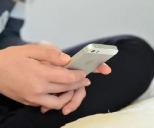 Apple quét tin nhắn tìm ảnh khiêu dâm trên iPhone của trẻ