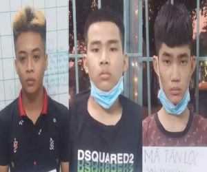 Nhóm công nhân ở Bình Dương đâm chết tổ trưởng rồi bỏ trốn