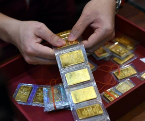 Giá vàng trong nước tăng trở lại, rơi vào chuỗi rung lắc