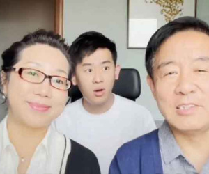 Phụ huynh quay video 'quảng cáo' con trai để tìm con dâu tương lai, hứa hẹn đủ thứ chỉ cần rước 'cục nợ' này đi