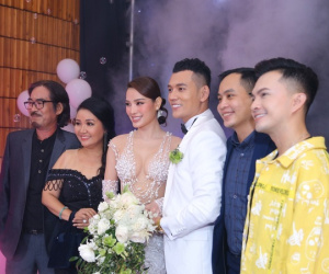 Đám cưới của Phương Trinh Jolie và Lý Bình: Dàn nghệ sĩ tề tựu đông đủ chúc phúc cho cô dâu và chú rể