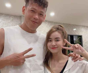 Vợ cũ Hoài Lâm phản ứng gắt khi đăng ảnh chụp cùng thủ môn Tấn Trường bị bình luận khiếm nhã: 'Chú này không có G63'