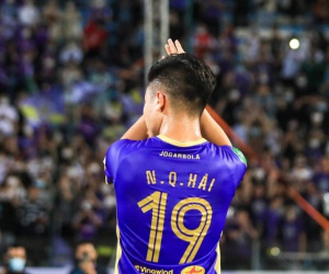 Quang Hải khoác áo CLB hạng Nhất trước khi xuất ngoại