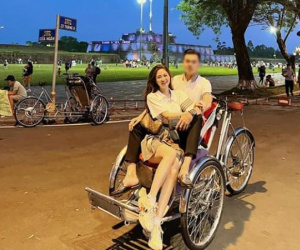 Thư Vũ 'Về nhà đi con' đăng ảnh mặc váy ngắn cũn bên bạn trai, tiết lộ cả hai thường xuyên cãi vã