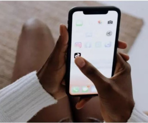 TikTok tiếp tục vượt mặt Facebook, Instagram