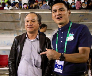 Bầu Đức 'chơi trội', tặng toàn bộ vé cho khán giả xem HAGL đá Champions League