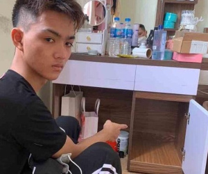 Ngủ chơi nhà các bạn gái, ‘tiện tay’ 2 lần nẫng hơn 100 triệu đồng