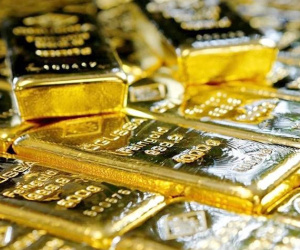 Giá vàng hôm nay 30/4: Vào kỳ nghỉ lễ vàng lại tăng mạnh
