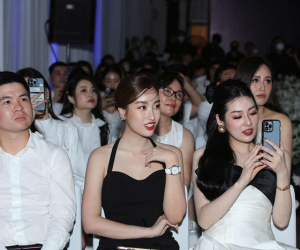 Xôn xao tin Đỗ Mỹ Linh hẹn hò con trai nhà bầu Hiển được hơn 1 năm, hai bên gia đình hết lòng ủng hộ