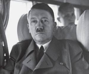 Điều chưa biết về thời khắc cuối cùng của trùm phát xít Hitler