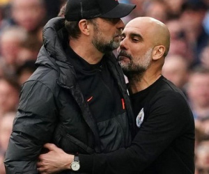 Guardiola ở lại Man City thêm 3 năm để ganh đua cùng Klopp