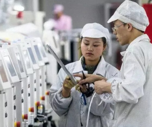 Apple yêu cầu Foxconn tuyển gấp công nhân lắp ráp iPhone 14