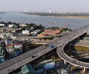 Bộ Chính trị: Phấn đấu đến 2030 Hà Nội có thêm 7 quận