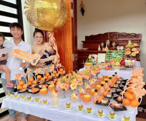 Vợ chồng Phan Văn Đức mừng đầy tháng con trai kèm lời chúc: 'Mở miệng ra giàu sang phú quý!'