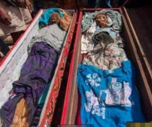 Màn phù thủy 'lái xác chết' kinh dị và bí ẩn nhất thế giới của Indonesia, người quá cố có thể tự chui đầu vào quan tài!