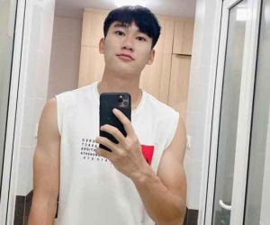 Ảnh đời thường của Nhâm Mạnh Dũng - cầu thủ nổi bật ở trận mở màn của U23 tại SEA Games