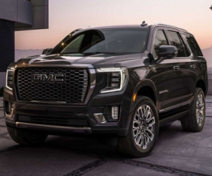 GMC Yukon Denali Ultimate 2023 - SUV đầu bảng hơn 1,6 tỷ đồng