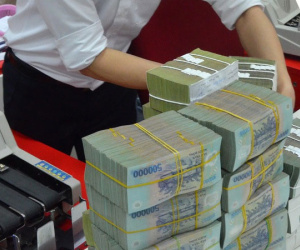 Ngân hàng 'đua' hút vốn qua trái phiếu