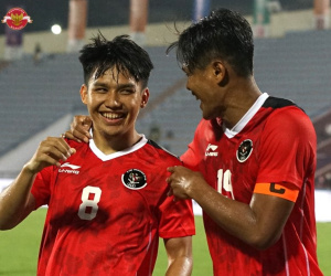 Đánh bại đối thủ yếu nhất bảng, U23 Indonesia phả hơi nóng lên Việt Nam