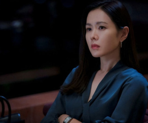 Đưa tiền để chồng đầu tư đất, hay giữ riêng để lo cho bên ngoại?