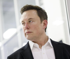 Elon Musk ‘quay xe’ tạm hoãn mua Twitter