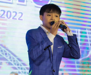 Vì sao Hồ Văn Cường liên tục bị khán giả chê bai giọng hát dù từng là quán quân?