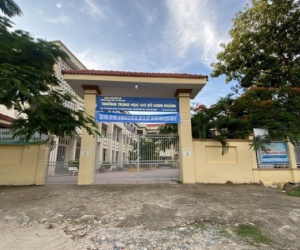 Phụ huynh nữ sinh lớp 9 tố một phó hiệu trưởng ở Tây Ninh sàm sỡ